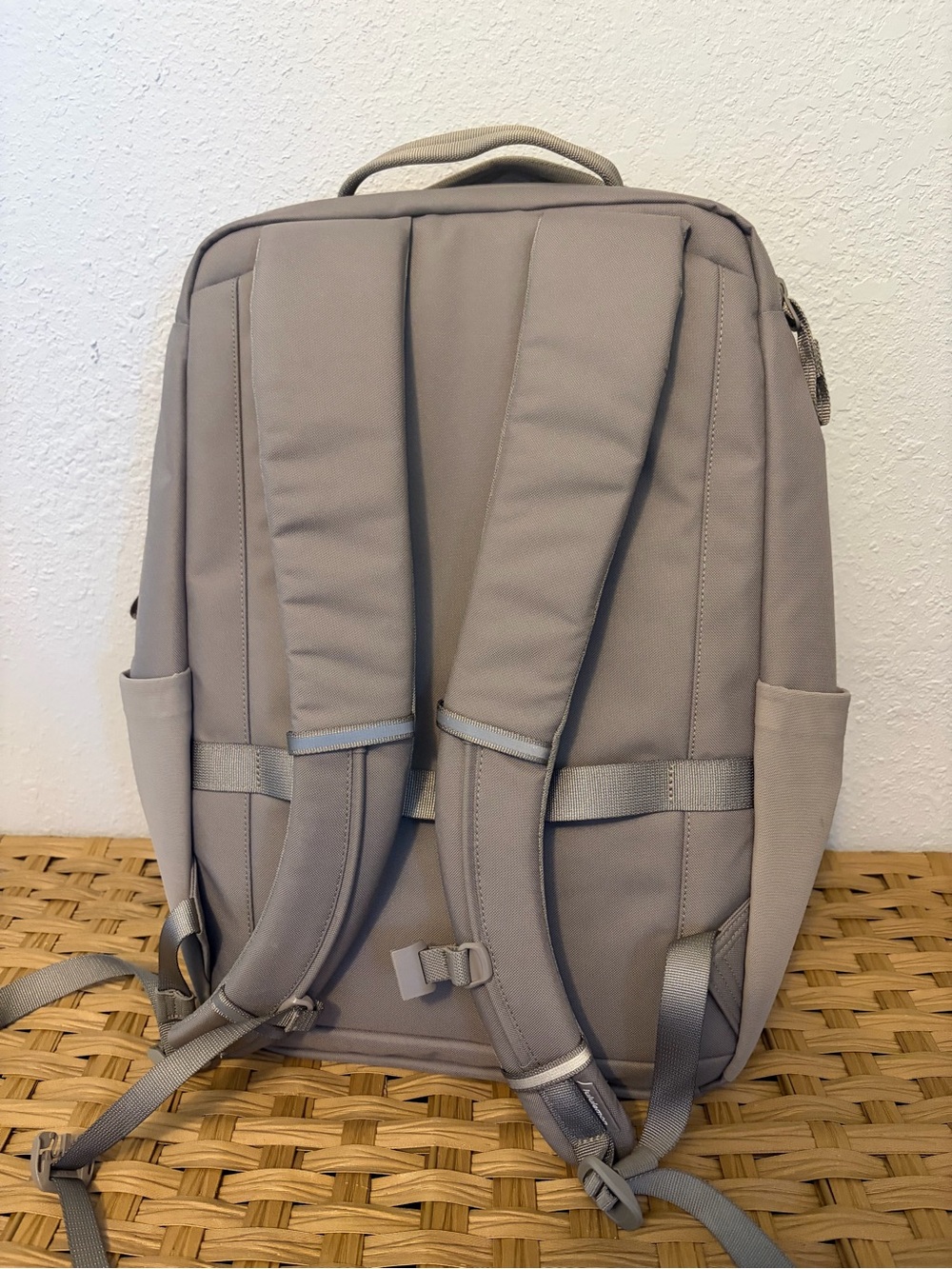Lululemon Double Zip Backpack in Tech Canvas - Picture 4 of 7